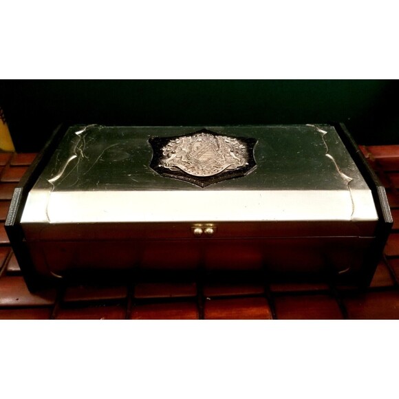 Vintage Medieval Style Metal Jewelry Box W/ Griffon Lion Coat of Arms 10"x6"x3" - Picture 2 of 9